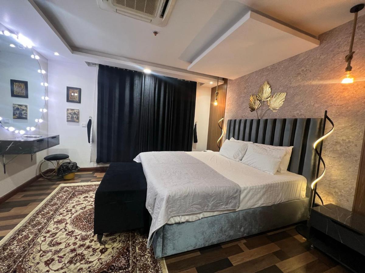 Sunset Luxury Gold Crest Mall Residency Lahore Exterior foto
